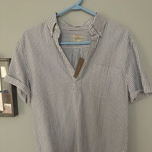 J.Crew Blue Seersucker Short Sleeve Men’s Shirt